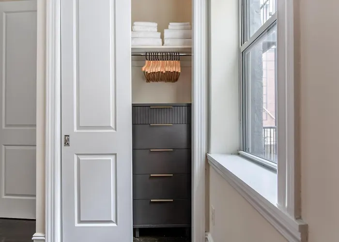 Blueground Chelsea Laundry Elevator Nyc-1422