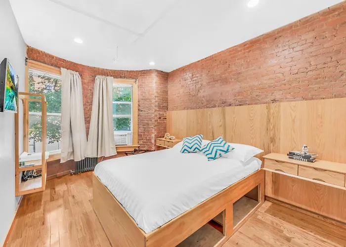 Morris Guest House