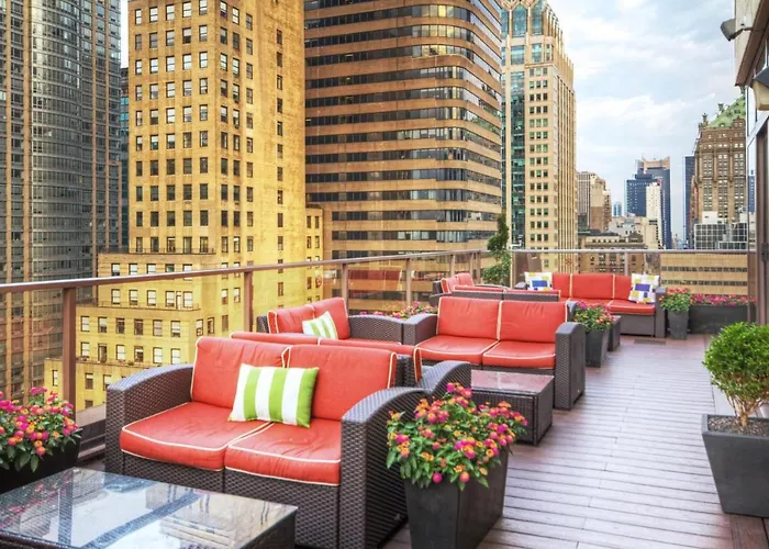 Beautiful Resort In Midtown 45