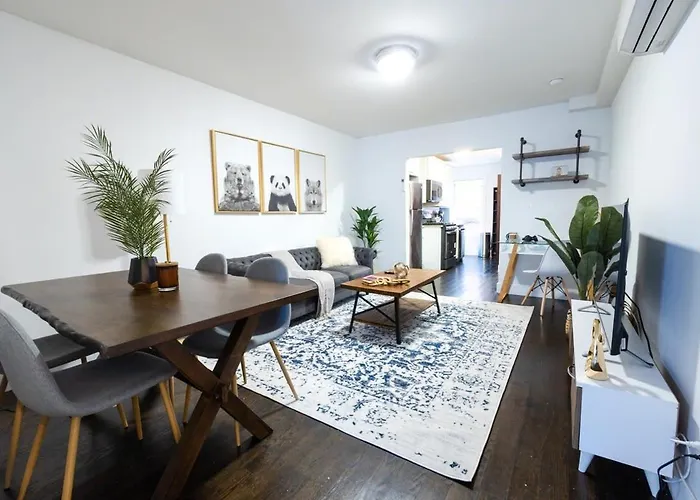 39-2 Renovated 3Br
