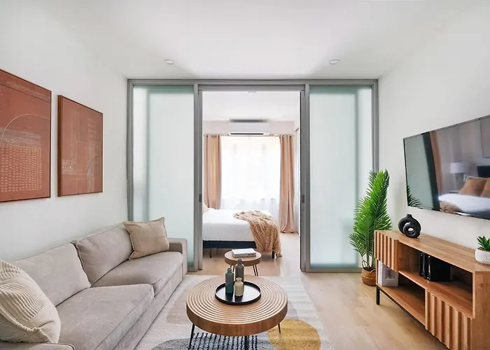 78-3C Newly Renovated 1Br Wd Walk 2 Central Park