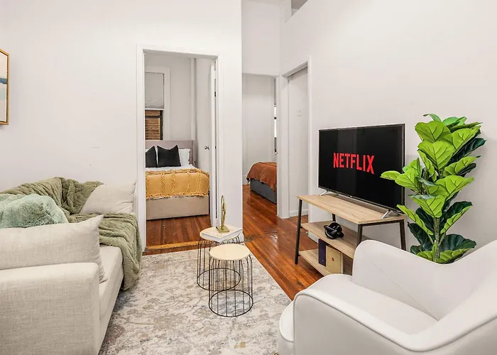 Stylish & Cozy 3-Bedroom Apartment In East Village