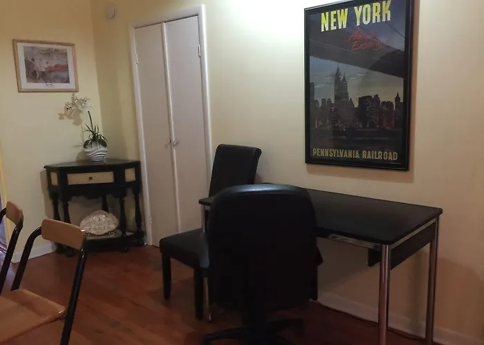 Hells Kitchen Apartment