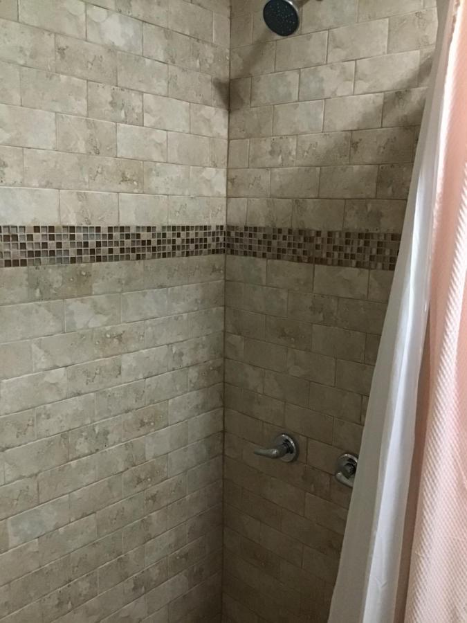 Beautiful Near Jfk And Close To Laguardia Airports Alloggio in famiglia New York
