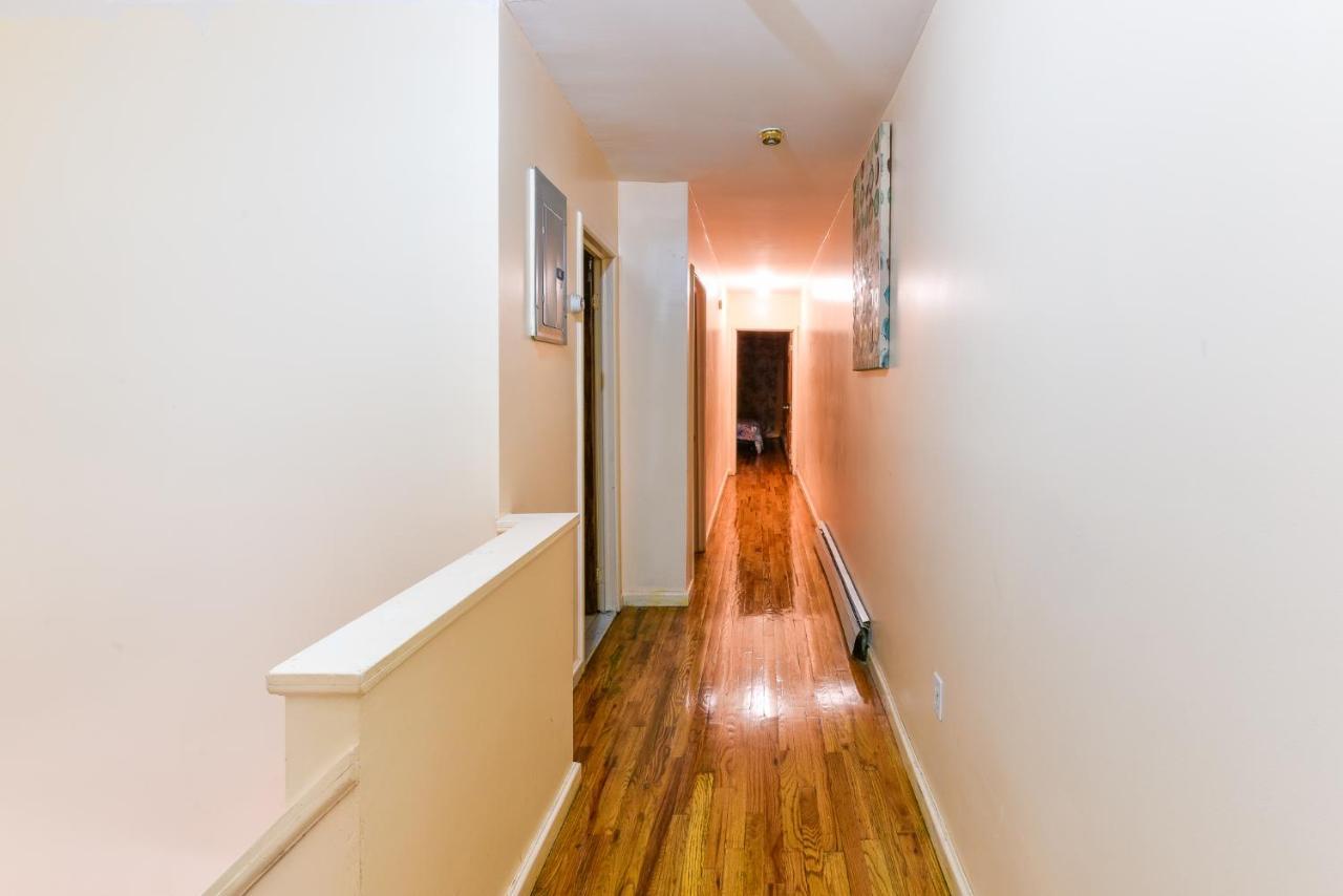 Appartement Brooklyn Blue Ridge Manor: Exquisite 4 Bedroom, 2.5 Bathrooms With A Appeal New York