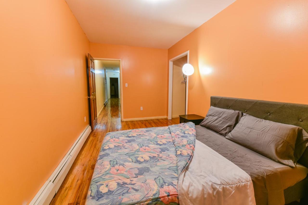 Brooklyn Blue Ridge Manor: Exquisite 4 Bedroom, 2.5 Bathrooms With A Appeal Appartement