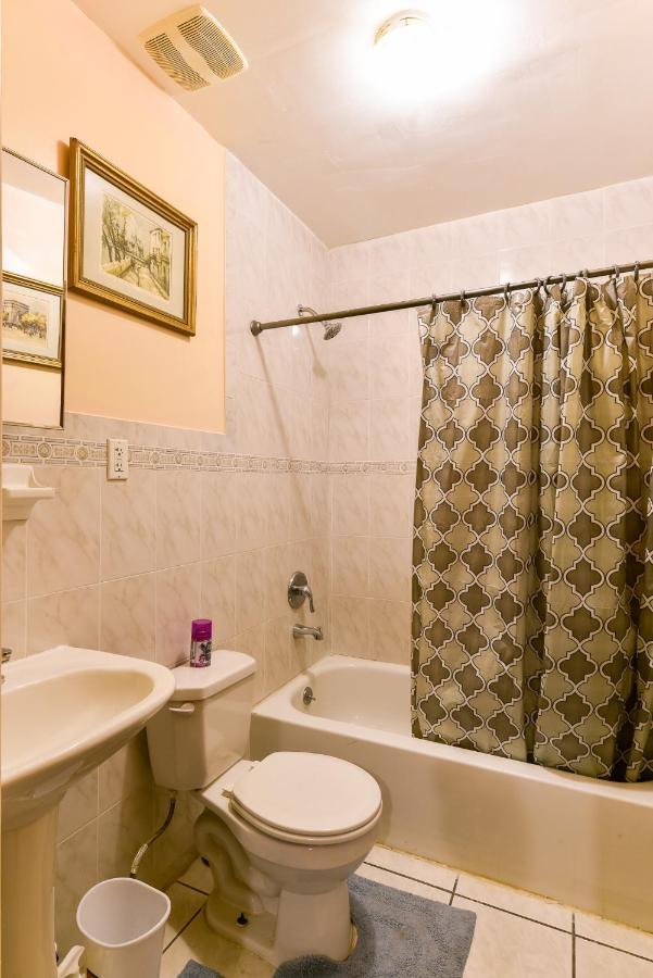 Brooklyn Blue Ridge Manor: Exquisite 4 Bedroom, 2.5 Bathrooms With A Appeal Apartamento *
