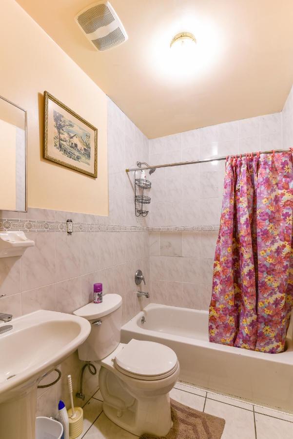 Brooklyn Blue Ridge Manor: Exquisite 4 Bedroom, 2.5 Bathrooms With A Appeal Apartamento