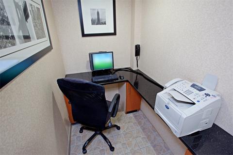 Express Brooklyn, An Ihg Nueva York