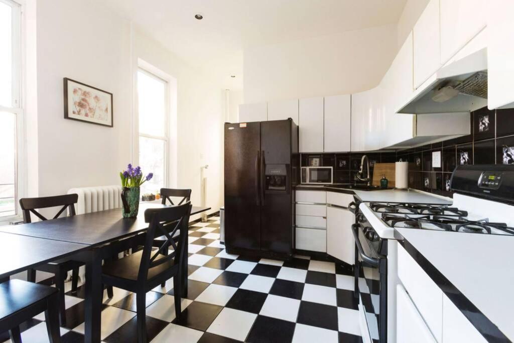 2000 Sq Ft Luxury 4bd Union Square