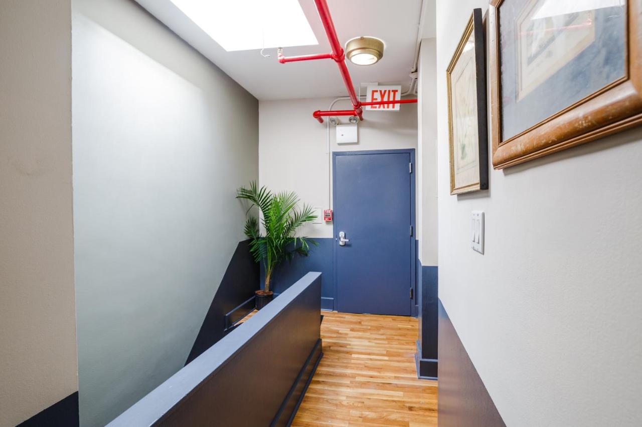 Lamartine Chelsea Hostal