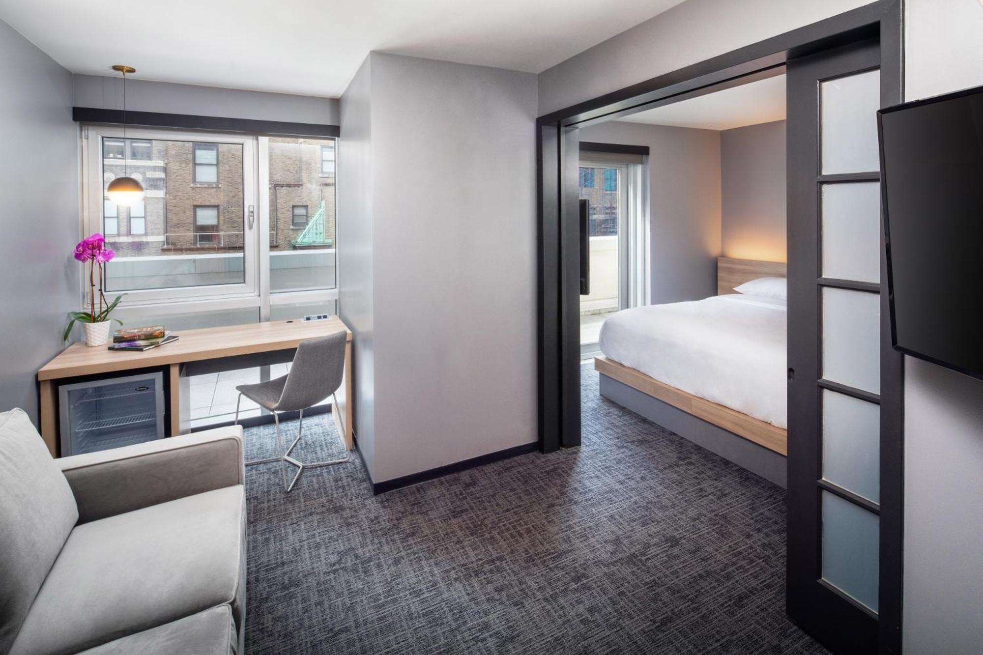 Henn Na 4* Nova York