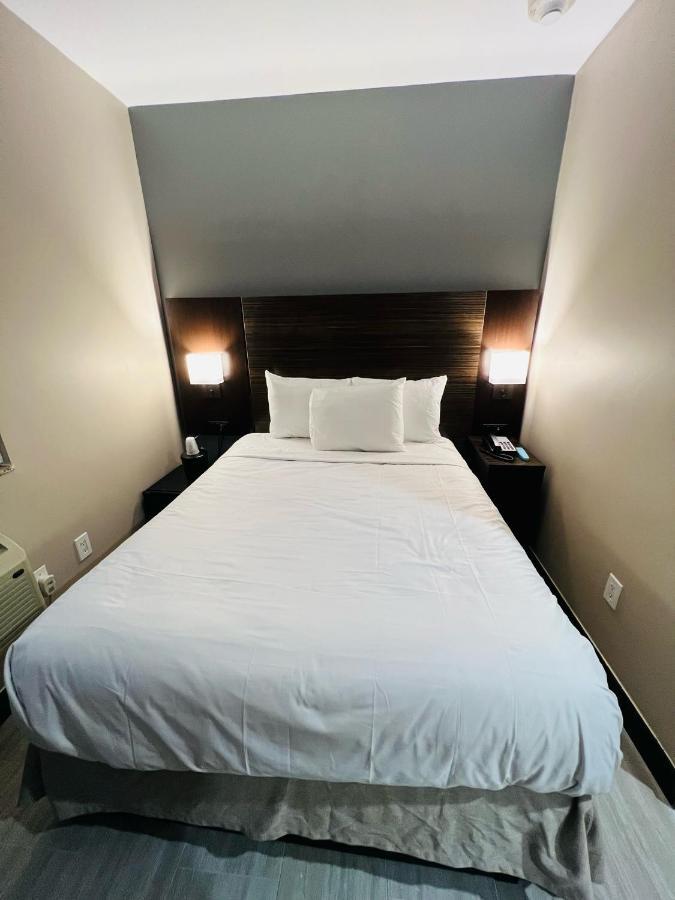 Rockaway Hotel New York City