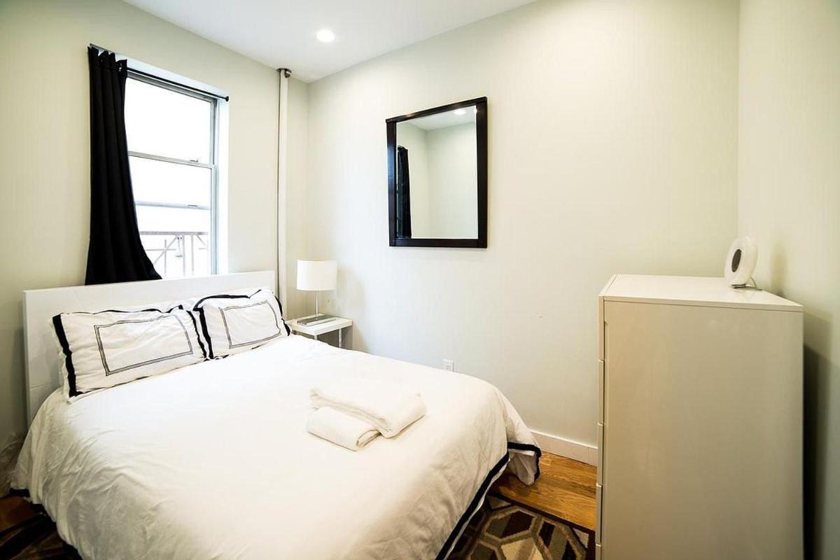 Newly Renovated Heart Of Lower East Side 2br 1ba, 5 Min Walk To Soho, 1 Block To Whole Foods, Washer Dryer! New York