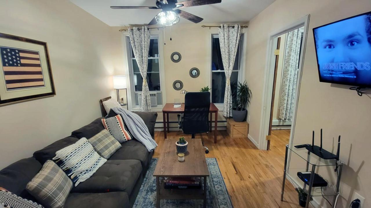 Appartement Bright & Cozy East Williamsburg 2 Bedroom *