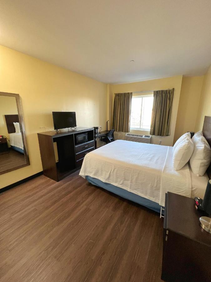 Ozone Inn&Suites New York