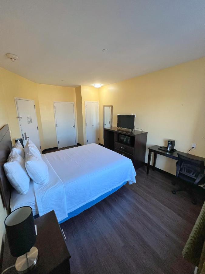 Ozone Inn&Suites *