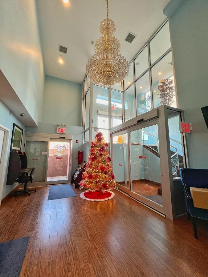 Ozone Inn&Suites Hotel