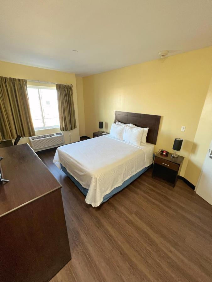 Hotel Ozone Inn&Suites New York