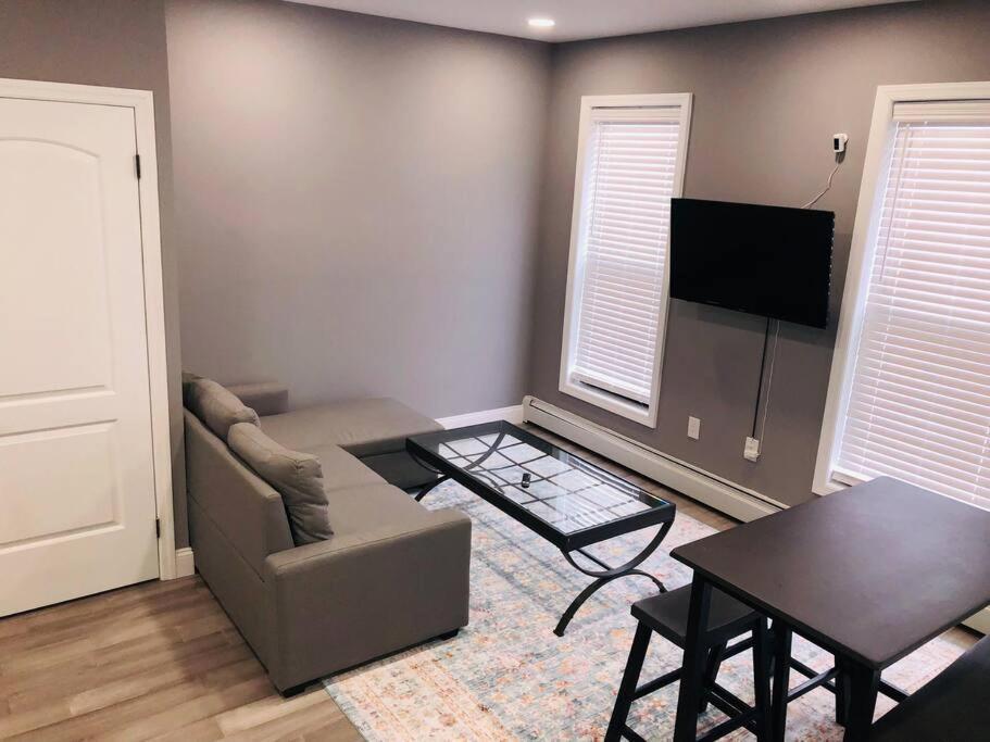 Appartement Luxury 2 Bedroom With Laundry & Close Transport New York