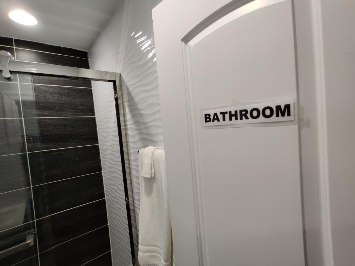**new** Private In House New York City
