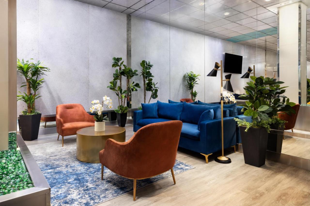 Hotel Oyo Times Square New York City