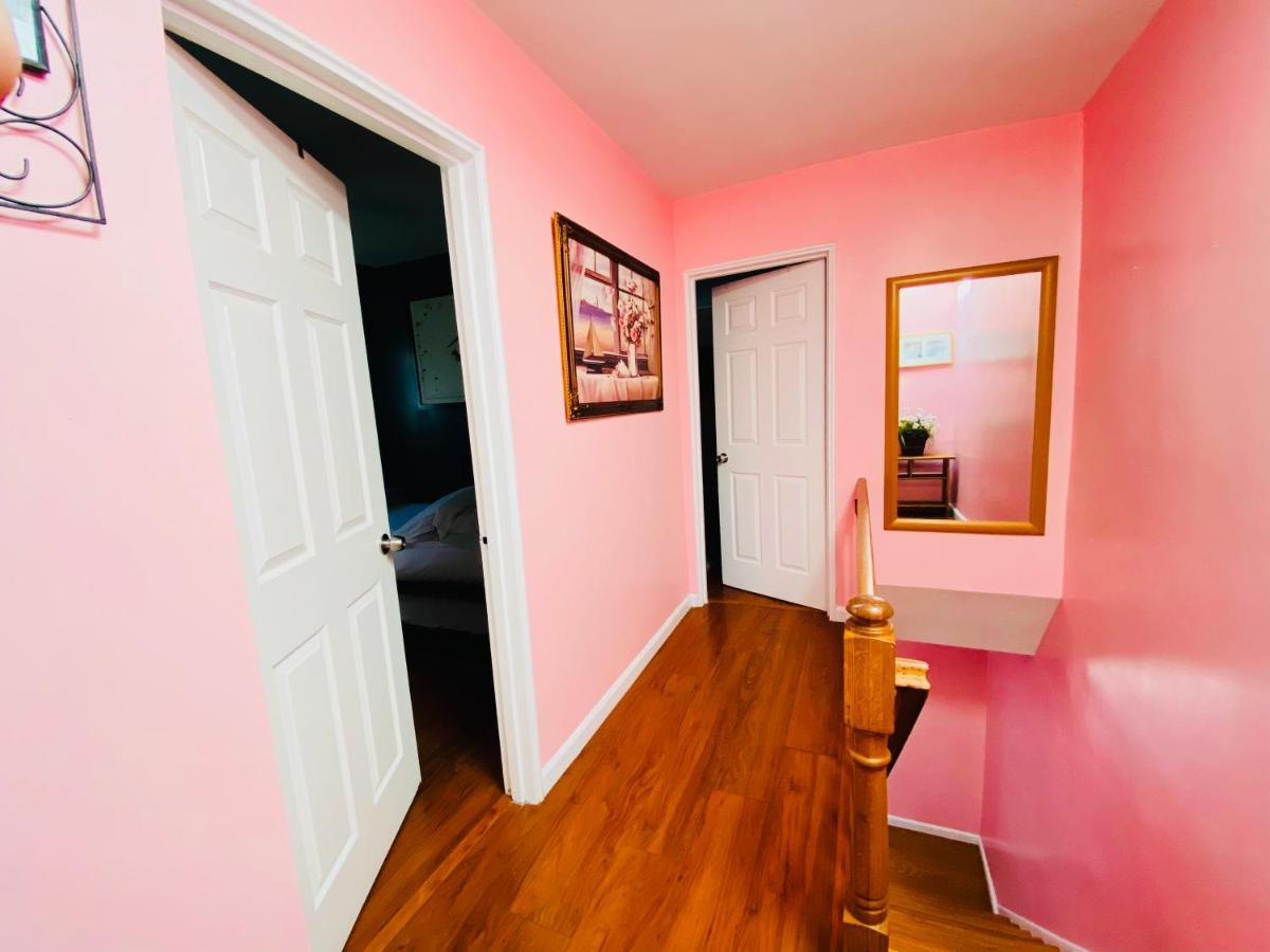 The Pink Paradise New York