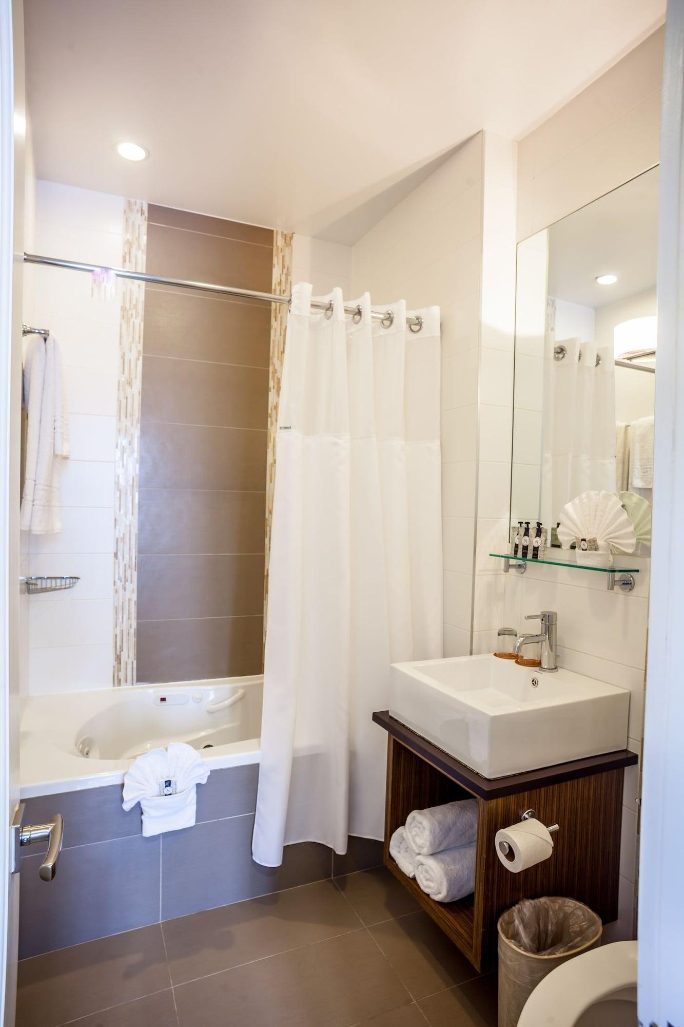 Condor Brooklyn Hotel 4*