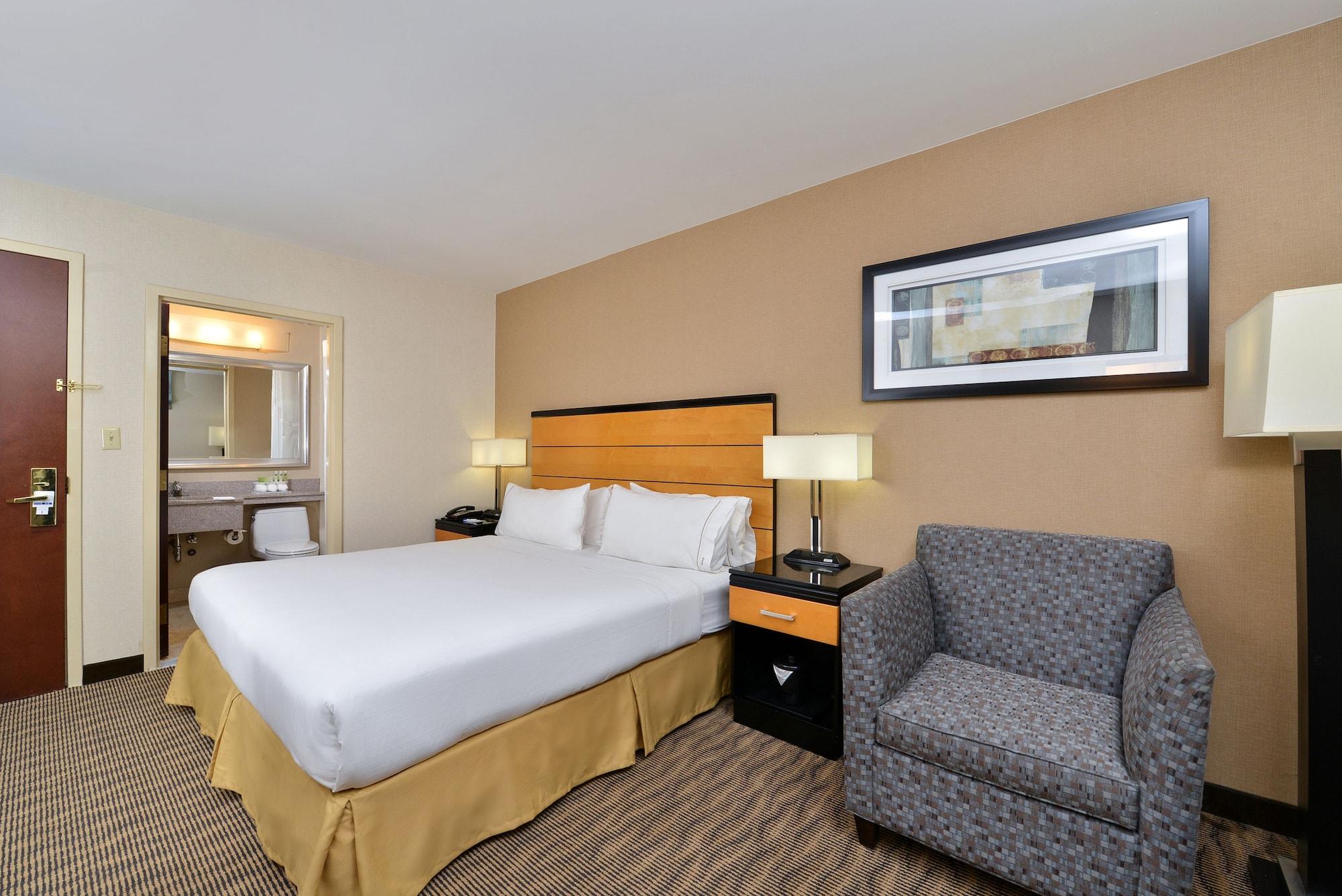 Express Kennedy Airport Hotel