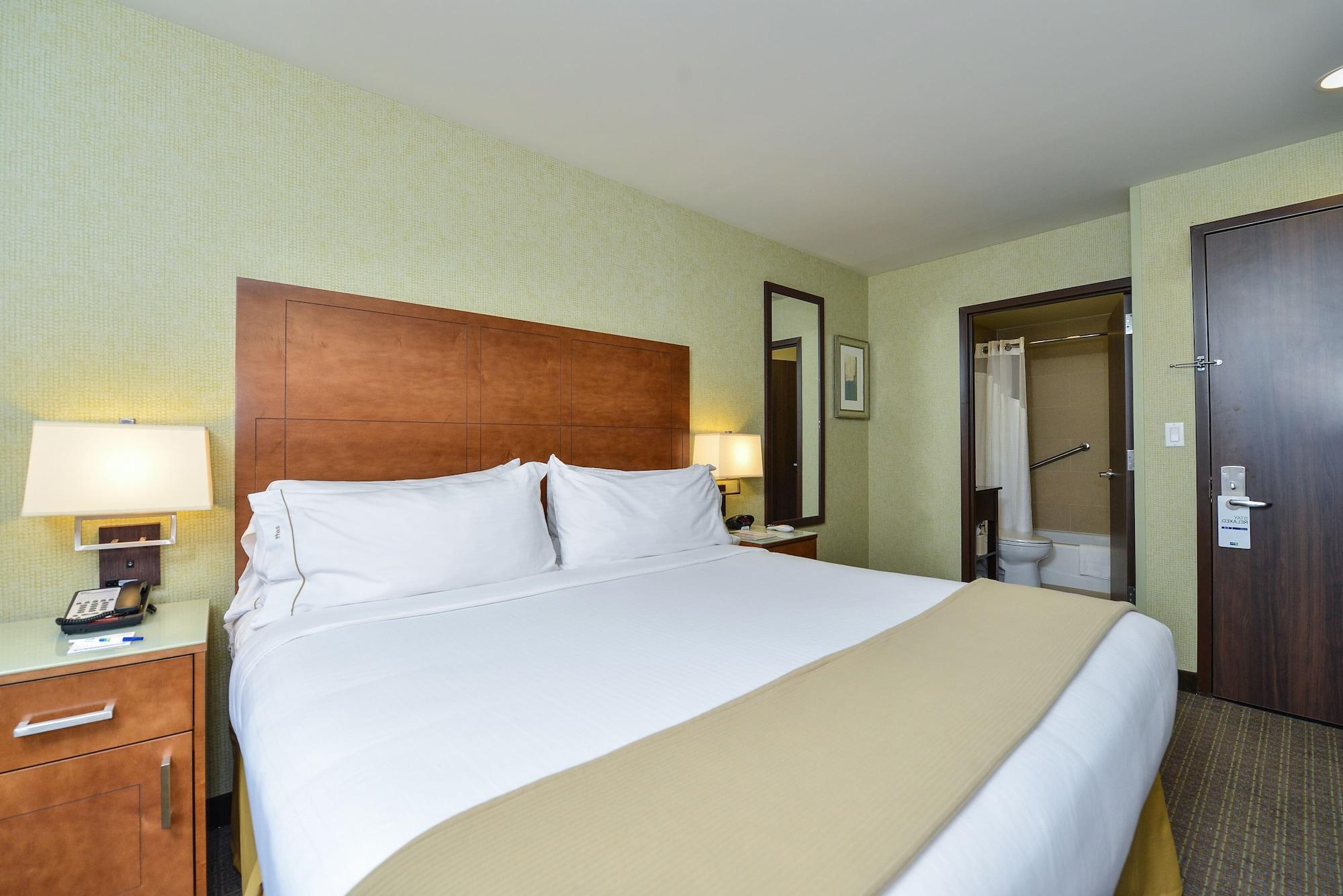 Express Manhattan Midtown West By Ihg Hotel