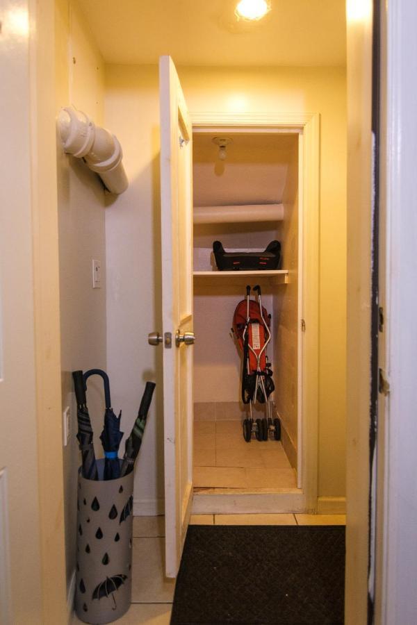 Elegant 2 Bedroom W Modern Amenities Lejlighed