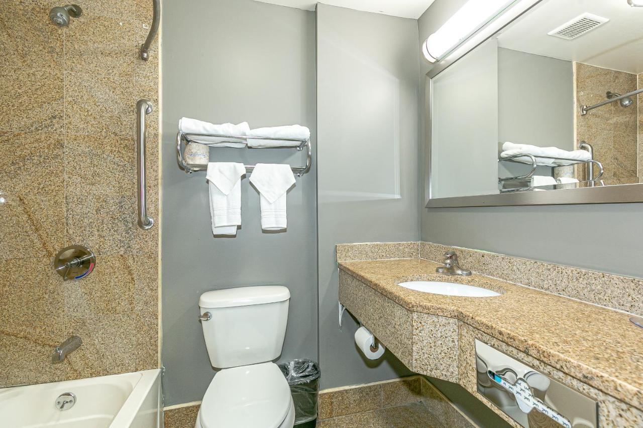 Ozone Inn&Suites