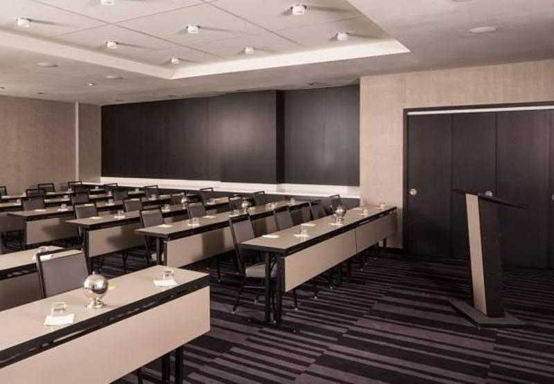 Hotel Courtyard By Marriott Manhattan/central Park New York City