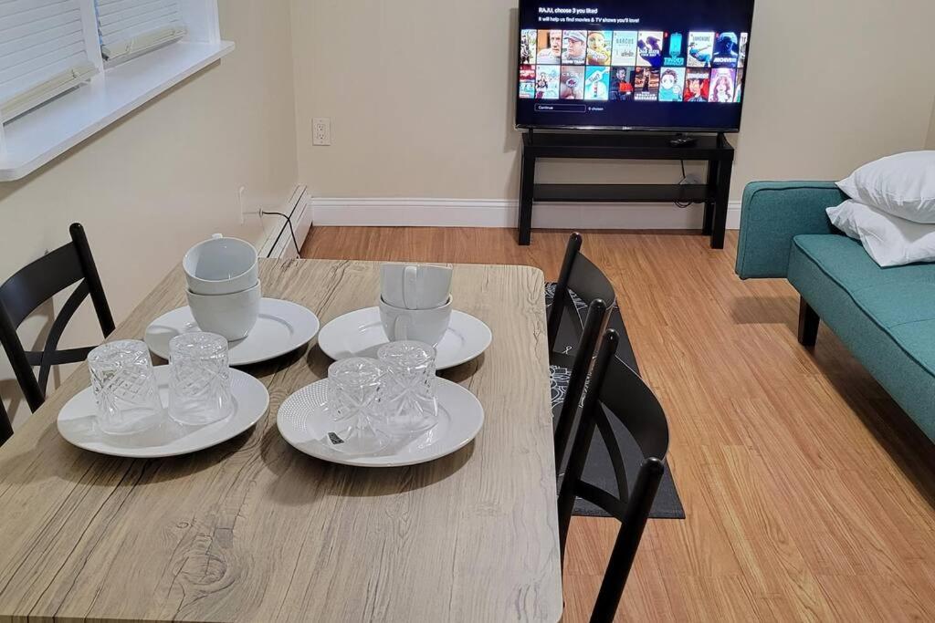 2 Ptivet Bedroom,1 Bathroom,kitchen,self Check In,free Parking Lejlighed *