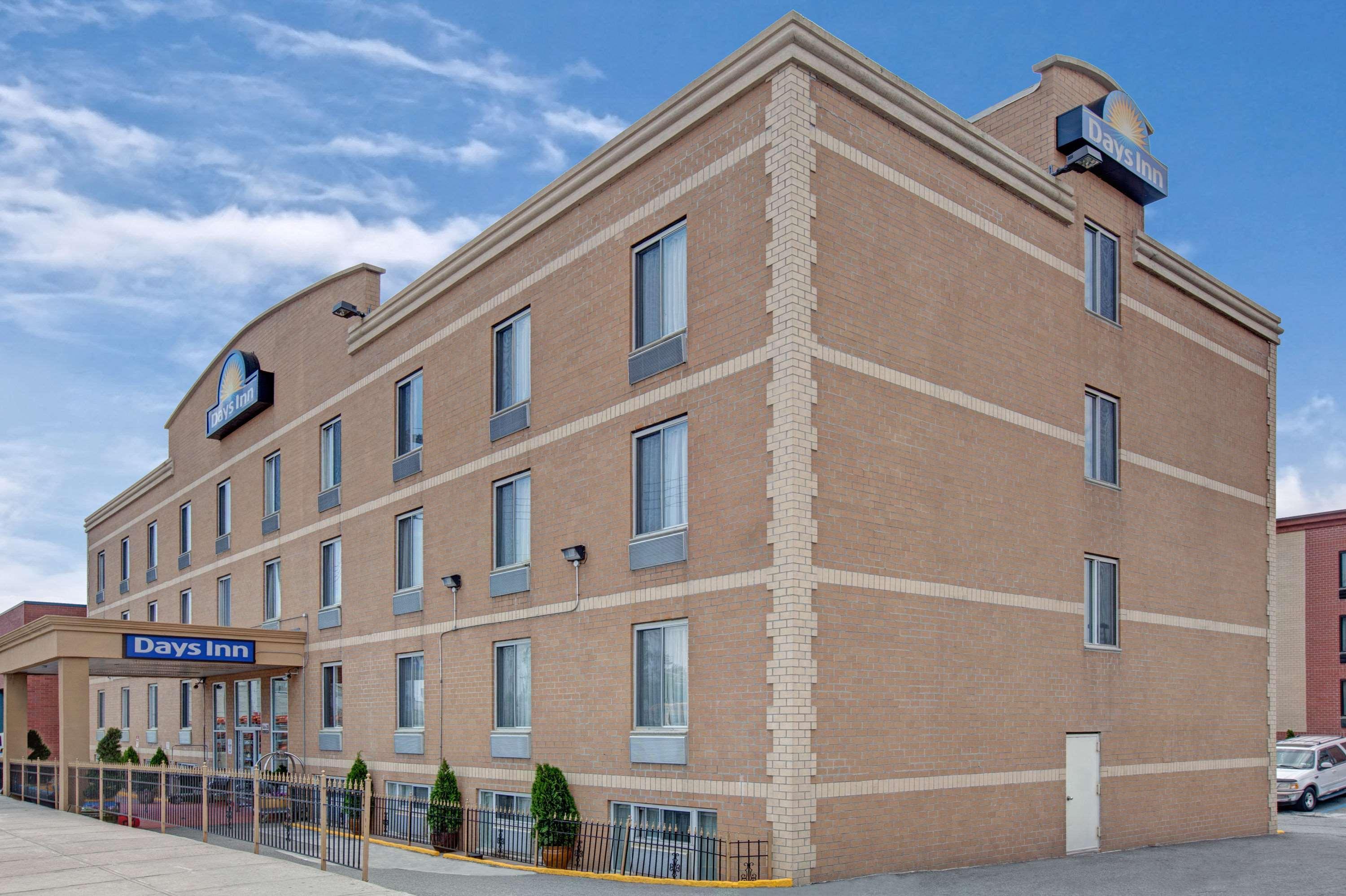 Days By Wyndham Jamaica / Jfk Airport Hotel New York City
