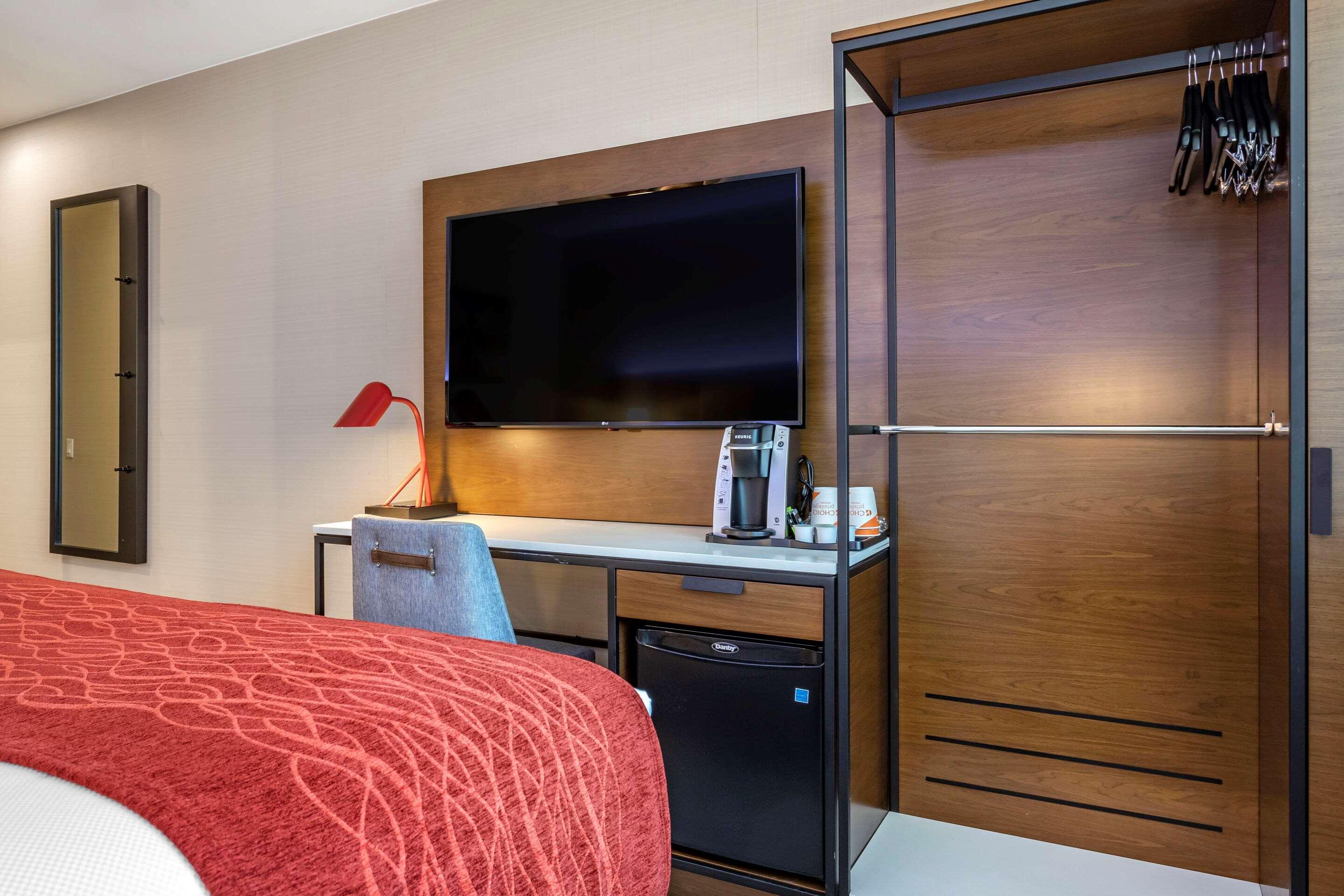 Comfort Jfk Airport Hotel New York City