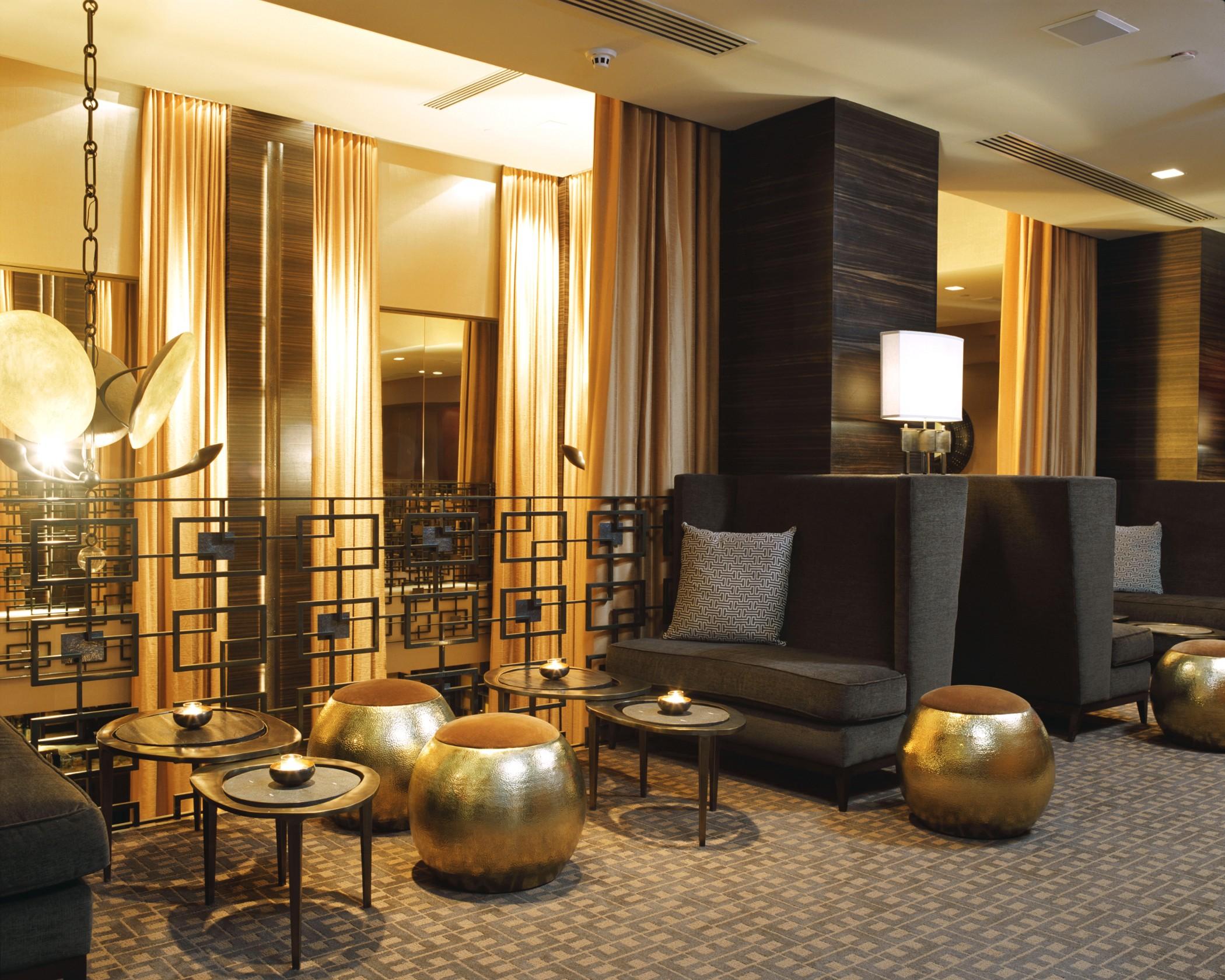 Empire Hotel