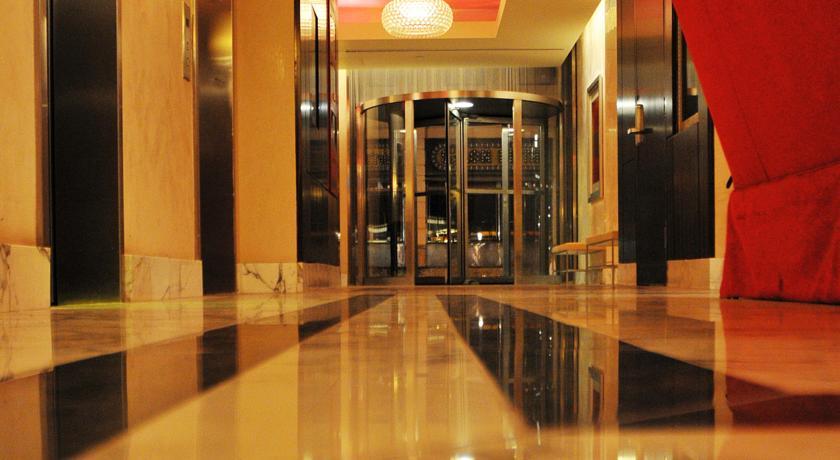 Aura Times Square Newly Renovated Hotel New York