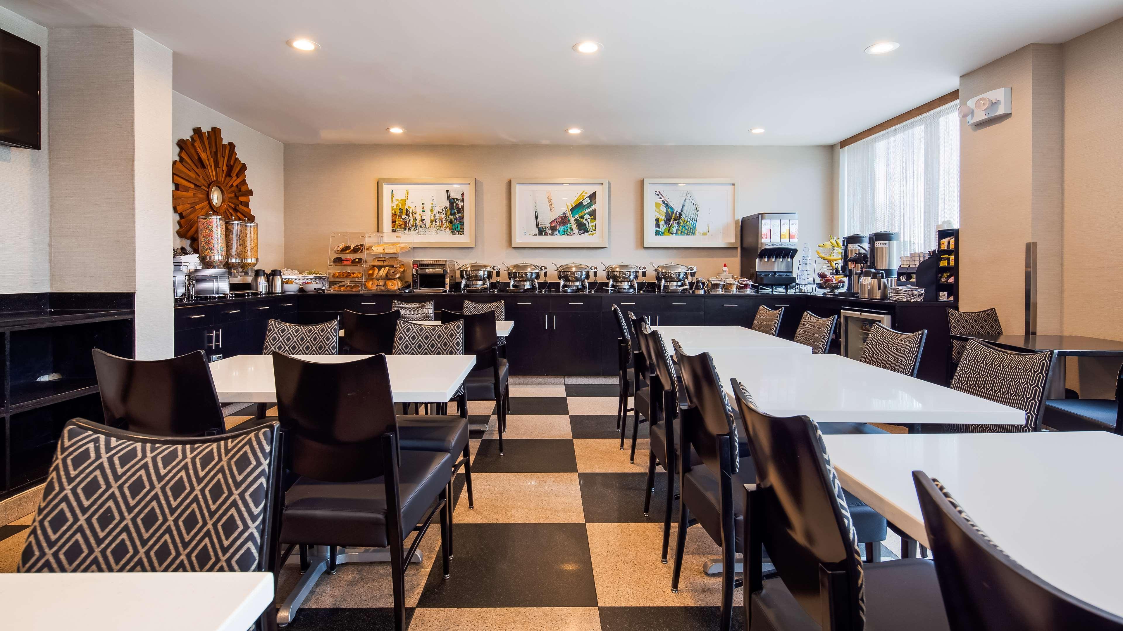 Western Plaza Hotel New York City