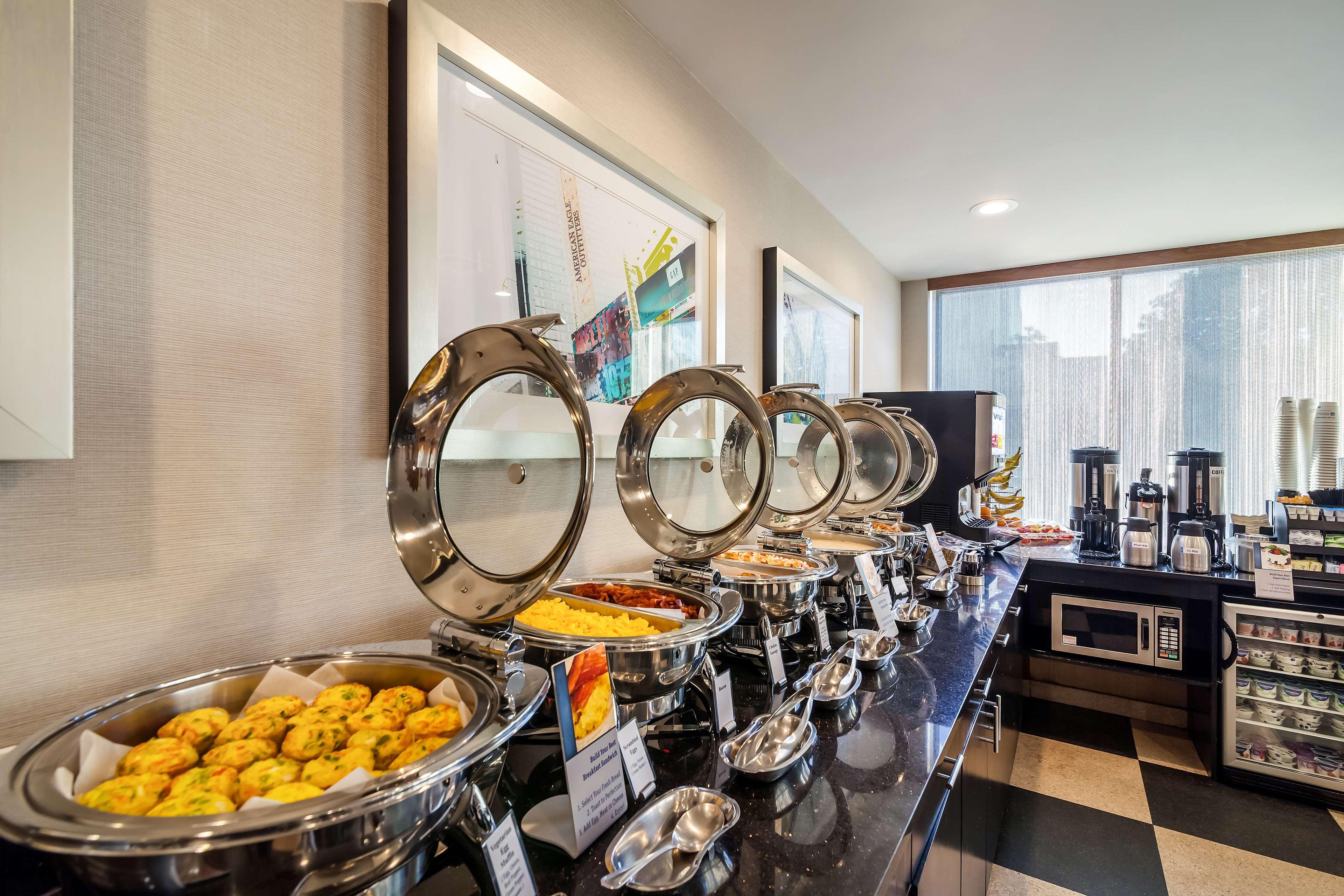 Western Plaza 3* New York City