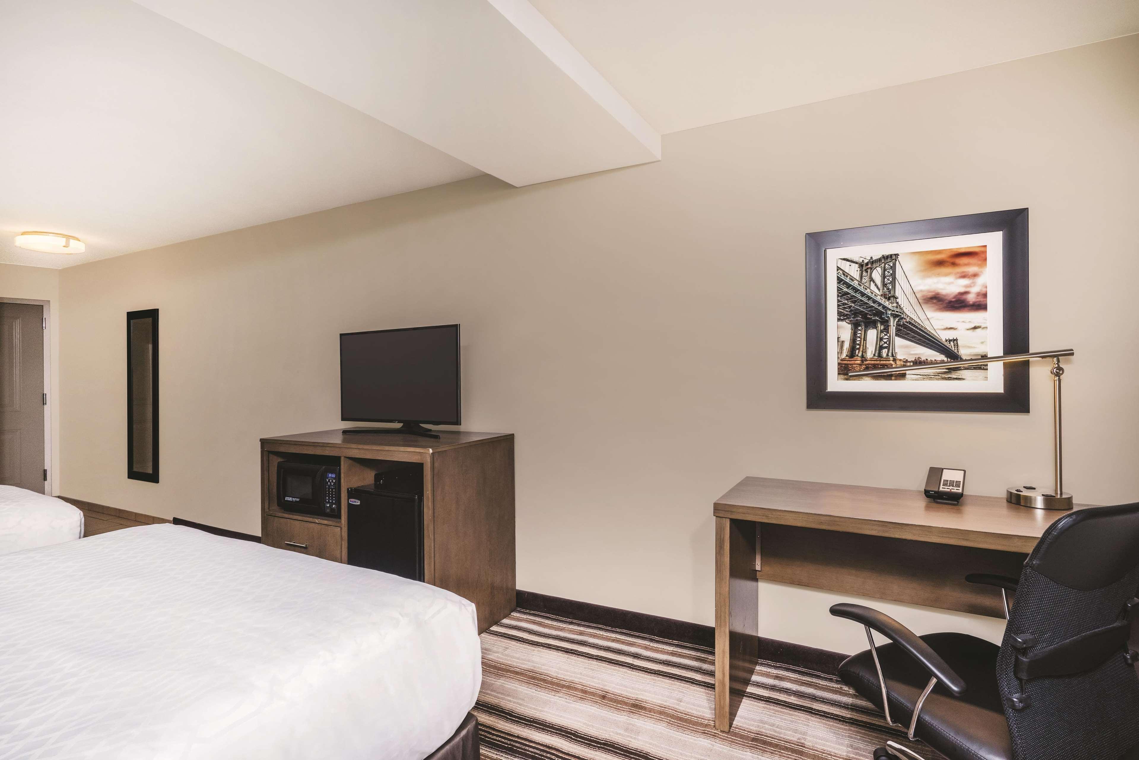 La Quinta By Wyndham Brooklyn Hotel 3*