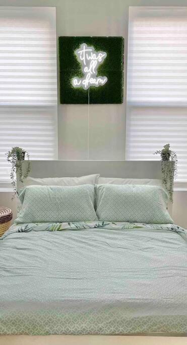Dérive Stays - Affordable Brooklyn Apt. W/ Balcony New York