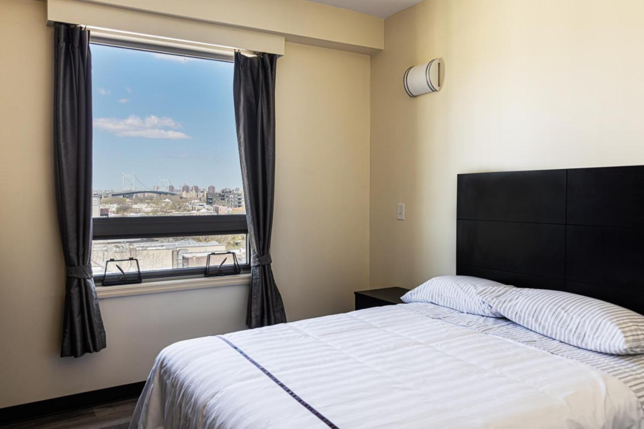 Astoria Laguardia Hotel New York City