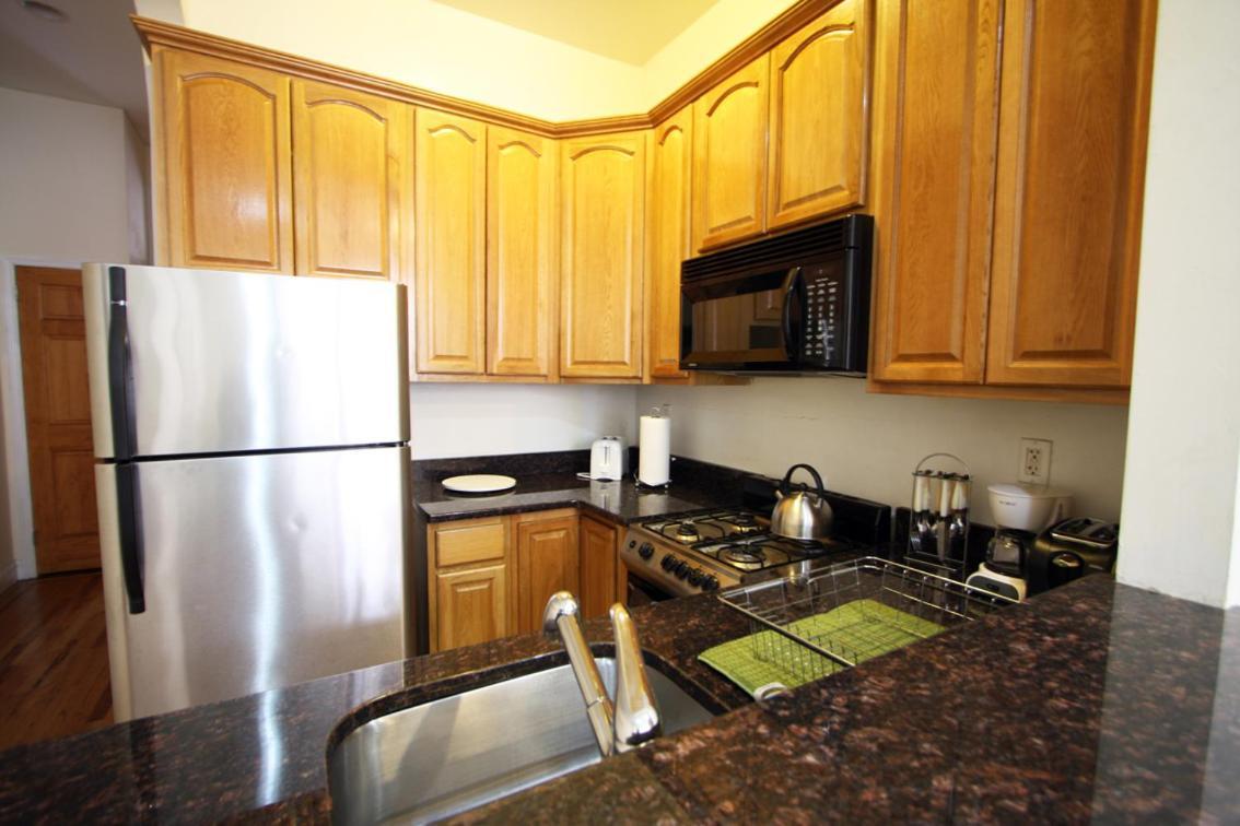 Appartement 136th Unit 1 *
