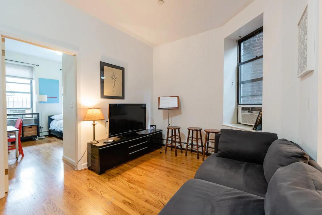 2 Bedroom Lower East Side Appartamento