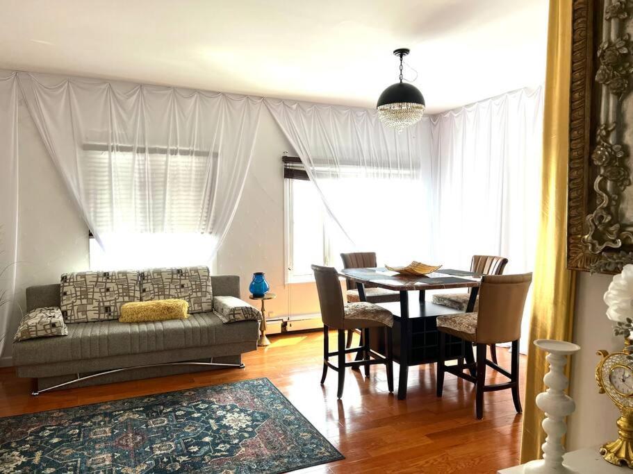 At The Oasis Appartement New York