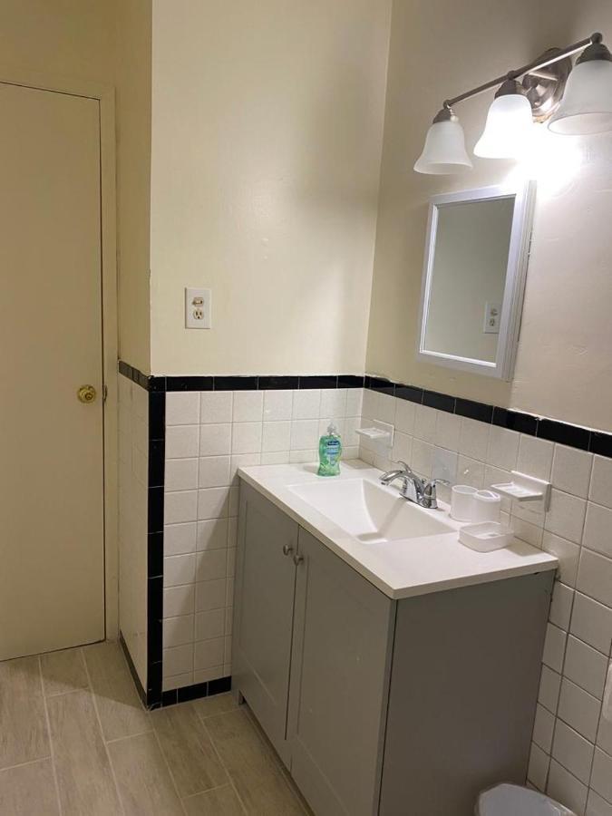 Séjour chez l'habitant A Great Bedroom In Queens, Near Jfk Airport *