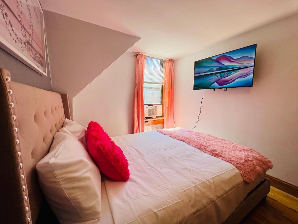 Pink Paradise Pavilion: Nyc Most Insta-worthy Spot * New York