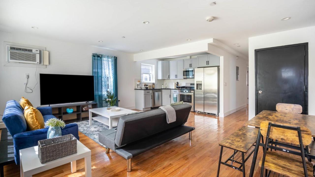 Lejlighed Lovely 3-br In Queens, Near Rockaway