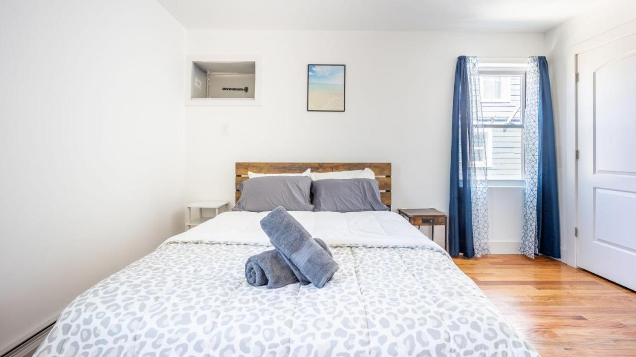 Lovely 3-br In Queens, Near Rockaway Lejlighed